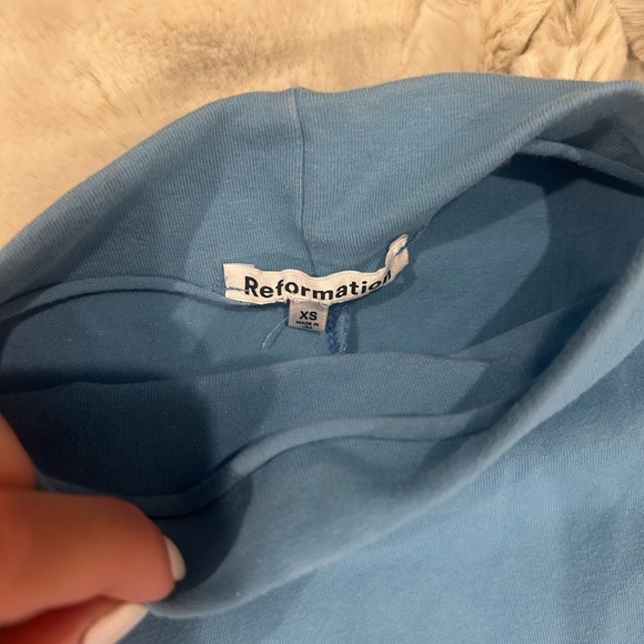 Lindy Knit Top in Capri XS - Picture 3 of 4